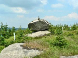 Rocking Stone in Jizerske mountains - Jelení strá?